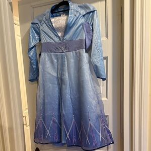 Elsa Frozen 2 Dress with pants size 7-8 in EUC
